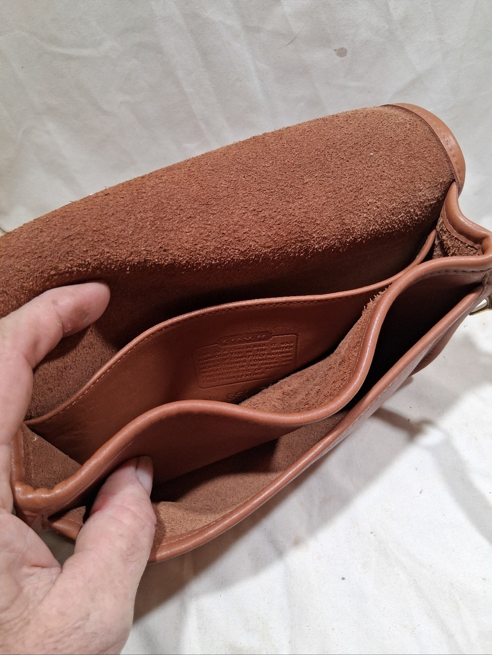 Vintage Coach All Leather  Pocket Purse - Picture 10 of 11